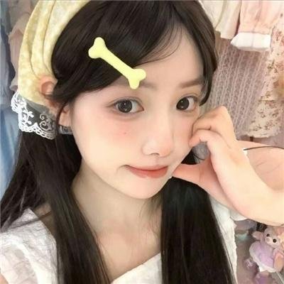 晓看南山暮看云